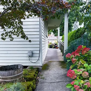  Apartment The Secret Garden