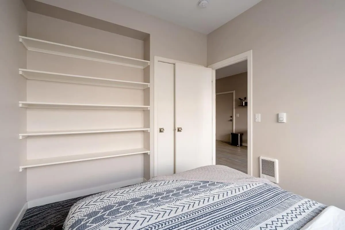 Apartment Retro Modern 1-Bedroom With 90 Walkscore Portland